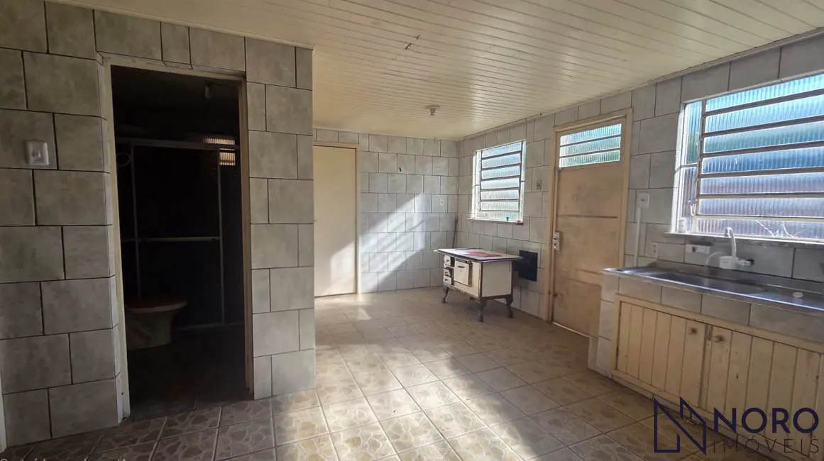 Foto 8 de Terreno / Lote à venda, 300m2 em Pinheiro Machado, Santa Maria - RS