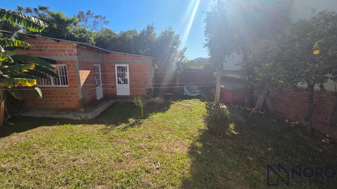 Foto 2 de Terreno / Lote à venda, 300m2 em Pinheiro Machado, Santa Maria - RS
