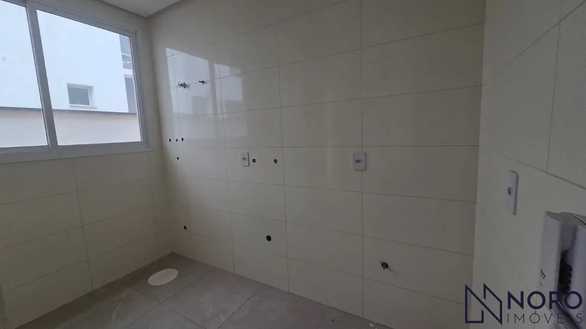 Apartamento com 2 quartos à venda, 119m2 em Nonoai, Santa Maria - RS - imagem 5 Foto 5 de Apartamento com 2 quartos à venda, 119m2 em Nonoai, Santa Maria - RS
