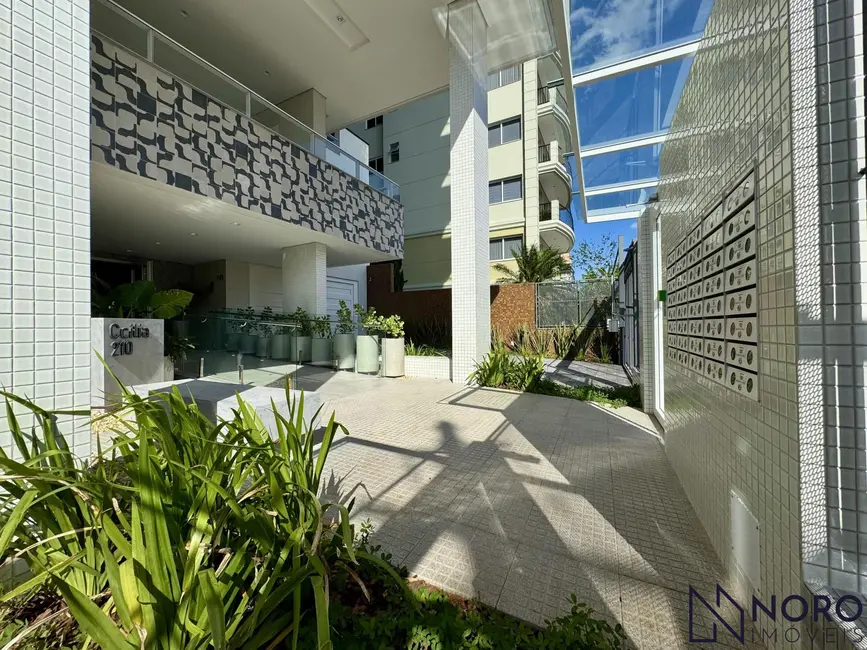 Foto 4 de Apartamento com 3 quartos à venda, 156m2 em Nossa Senhora de Lourdes, Santa Maria - RS