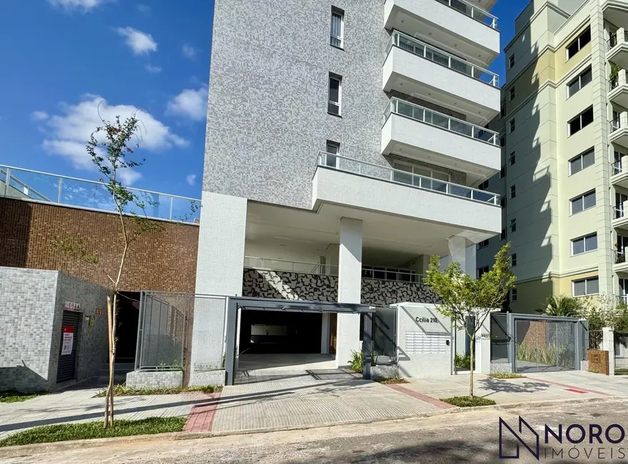 Foto 3 de Apartamento com 3 quartos à venda, 156m2 em Nossa Senhora de Lourdes, Santa Maria - RS