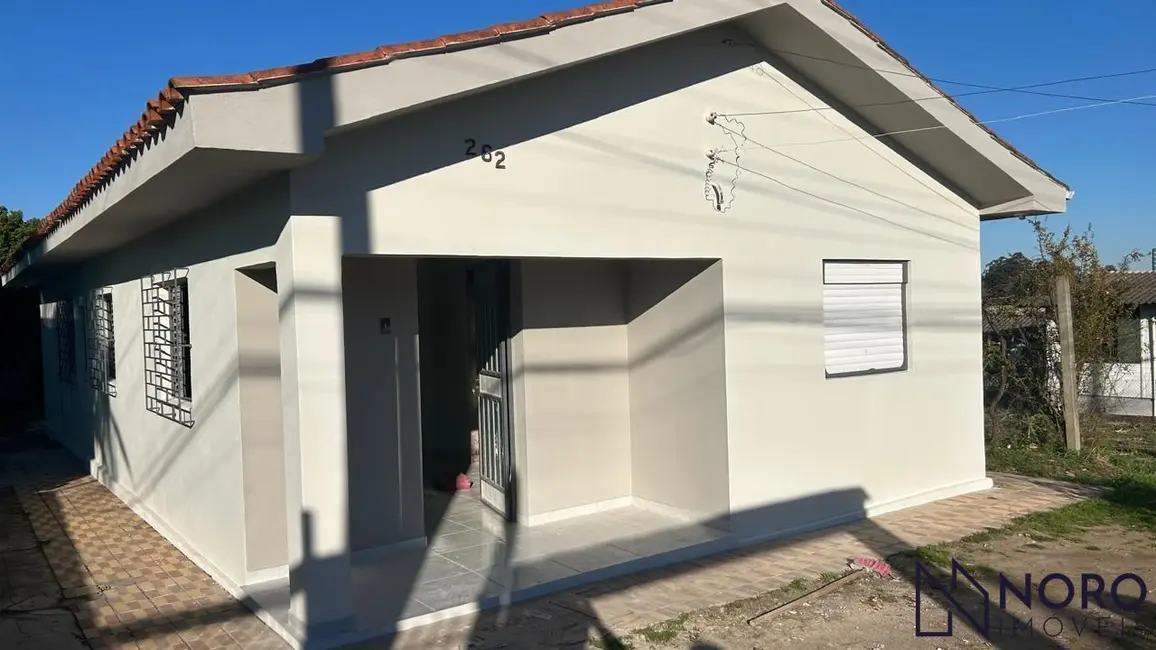Foto 1 de Casa com 2 quartos à venda, 100m2 em São José, Santa Maria - RS