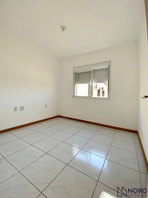 Foto 2 de Apartamento com 2 quartos para alugar, 140m2 em Nonoai, Santa Maria - RS