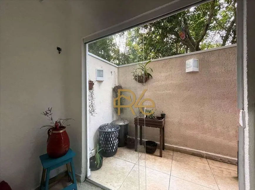 Foto 6 de Apartamento com 2 quartos à venda, 50m2 em Jardim Central, Cotia - SP