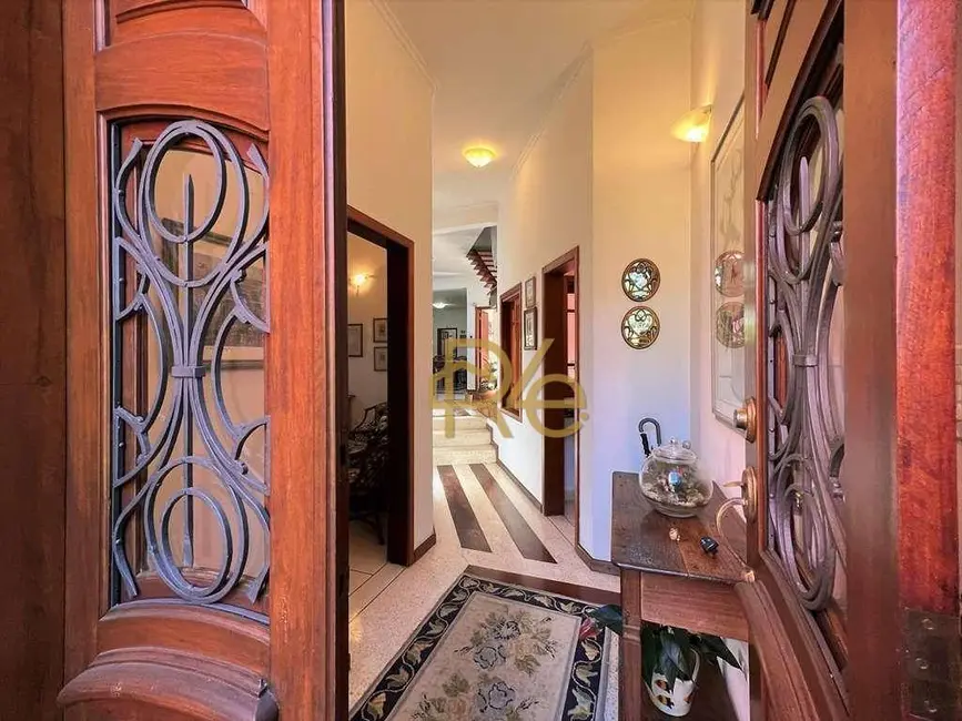 Foto 6 de Casa com 3 quartos à venda, 1129m2 em Vila Santo Antônio, Cotia - SP