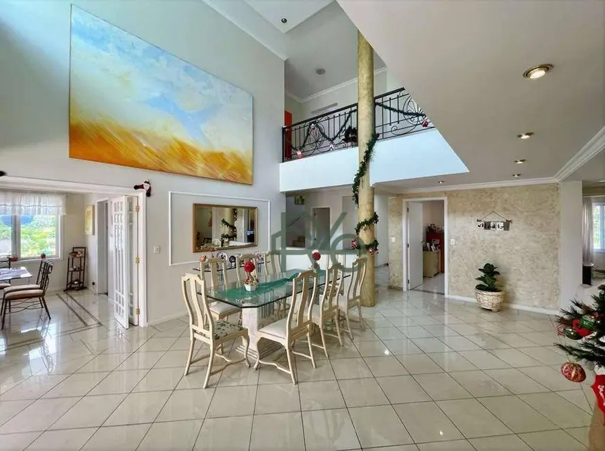 Casa de Condomínio com 4 quartos à venda, 847m2 em São Paulo II, Cotia - SP - imagem 9 Foto 9 de Casa de Condomínio com 4 quartos à venda, 847m2 em São Paulo II, Cotia - SP