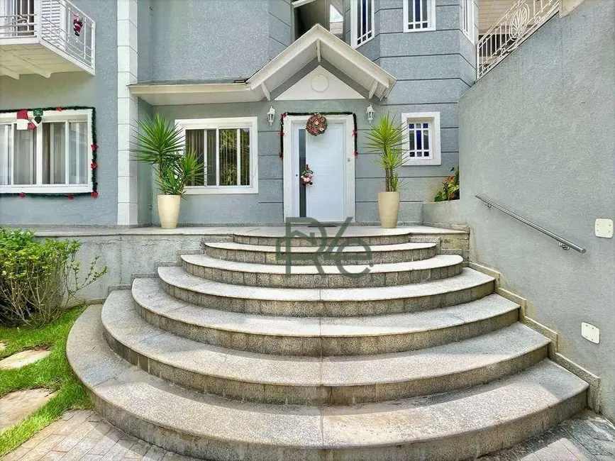 Casa de Condomínio com 4 quartos à venda, 847m2 em São Paulo II, Cotia - SP - imagem 5 Foto 5 de Casa de Condomínio com 4 quartos à venda, 847m2 em São Paulo II, Cotia - SP