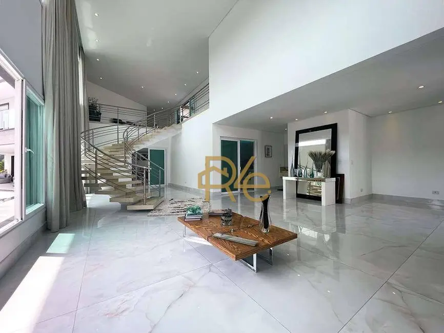 Casa de Condomínio com 4 quartos à venda, 1144m2 em Jardim São Paulo II, Cotia - SP - imagem 7 Foto 7 de Casa de Condomínio com 4 quartos à venda, 1144m2 em Jardim São Paulo II, Cotia - SP