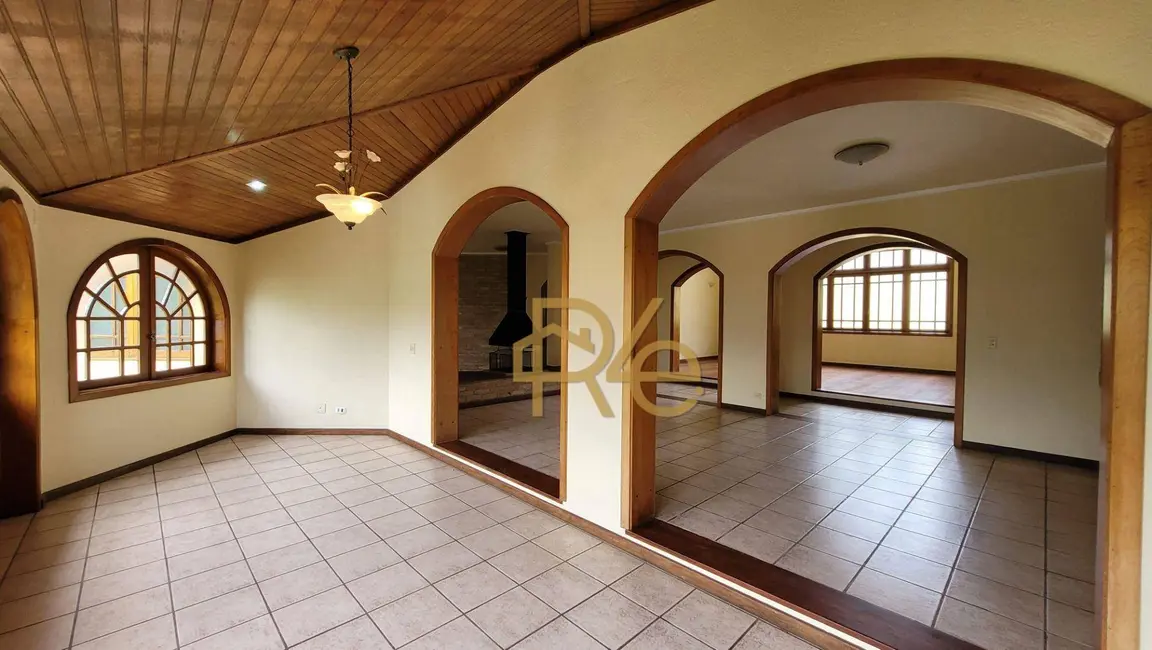 Casa de Condomínio com 3 quartos à venda, 1300m2 em Carapicuiba - SP - imagem 7 Foto 7 de Casa de Condomínio com 3 quartos à venda, 1300m2 em Carapicuiba - SP