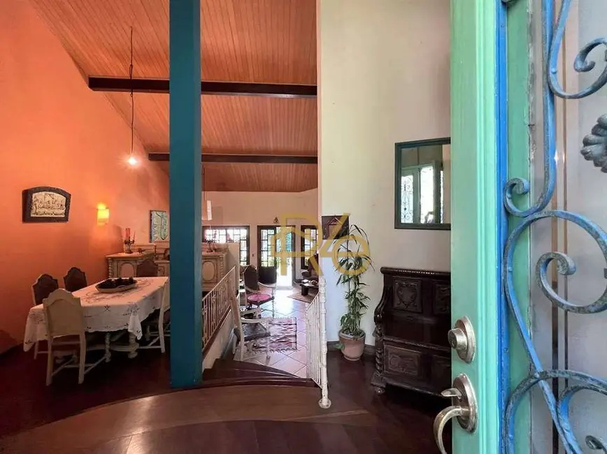 Foto 5 de Casa de Condomínio com 3 quartos à venda, 2380m2 em Jardim Mediterrâneo, Cotia - SP