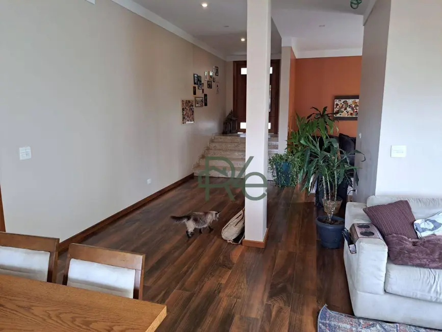 Casa de Condomínio com 3 quartos à venda, 529m2 em Carapicuiba - SP - imagem 7 Foto 7 de Casa de Condomínio com 3 quartos à venda, 529m2 em Carapicuiba - SP