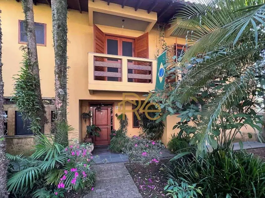 Casa de Condomínio com 4 quartos à venda, 485m2 em São Paulo II, Cotia - SP - imagem 4 Foto 4 de Casa de Condomínio com 4 quartos à venda, 485m2 em São Paulo II, Cotia - SP