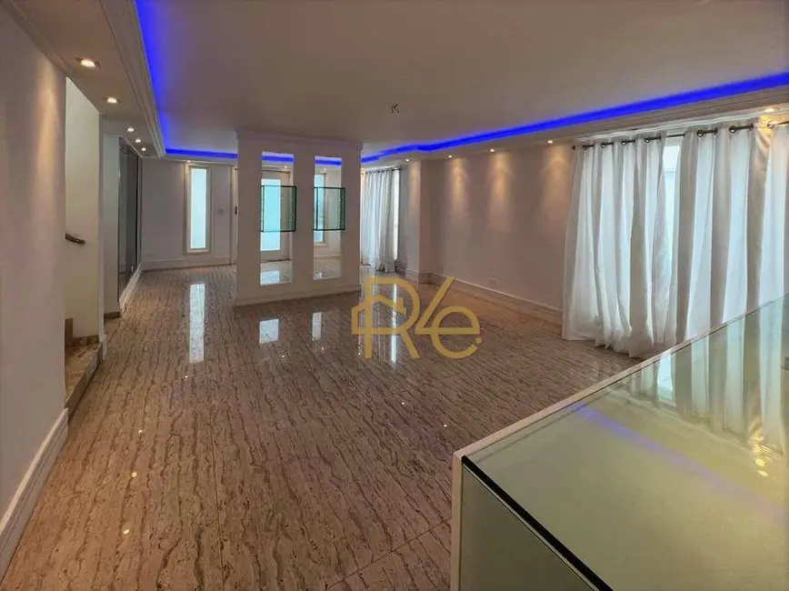 Casa de Condomínio com 4 quartos à venda, 362m2 em São Paulo II, Cotia - SP - imagem 5 Foto 5 de Casa de Condomínio com 4 quartos à venda, 362m2 em São Paulo II, Cotia - SP