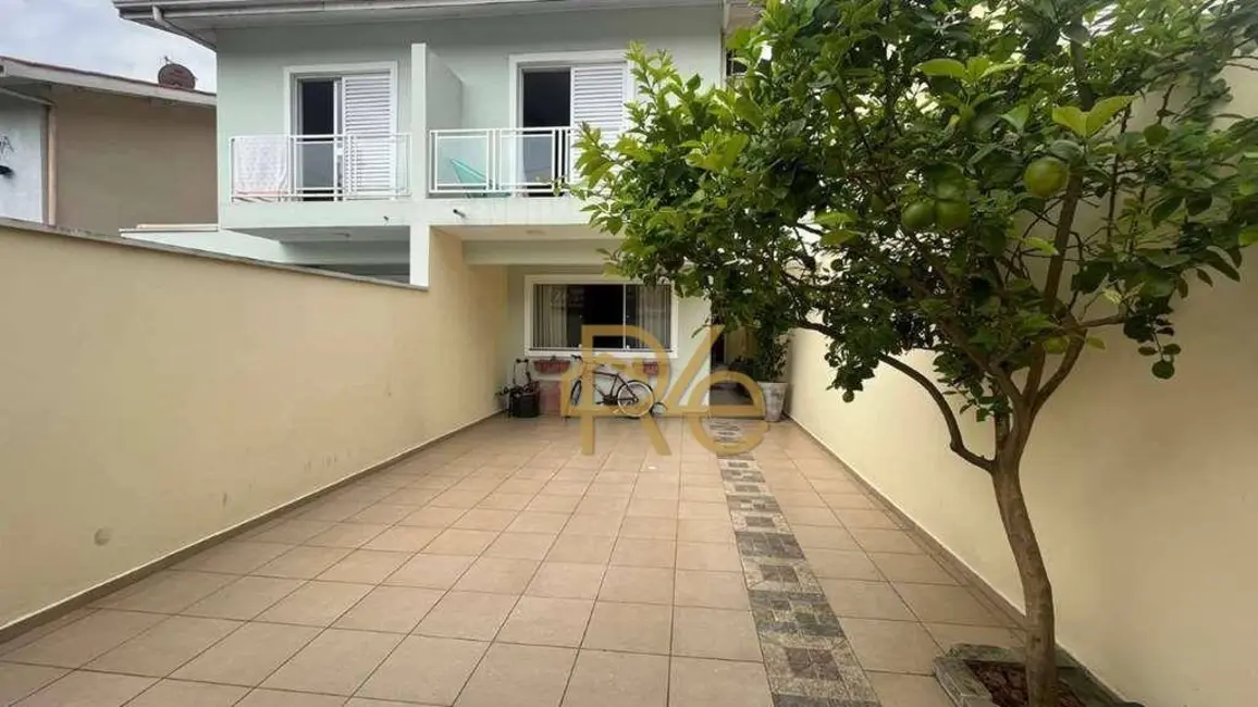 Foto 1 de Casa de Condomínio com 3 quartos à venda, 140m2 em Chácara Canta Galo, Cotia - SP