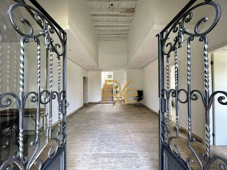 Casa de Condomínio com 6 quartos à venda e para alugar, 2204m2 em Palos Verdes, Carapicuiba - SP - imagem 9 Foto 9 de Casa de Condomínio com 6 quartos à venda e para alugar, 2204m2 em Palos Verdes, Carapicuiba - SP