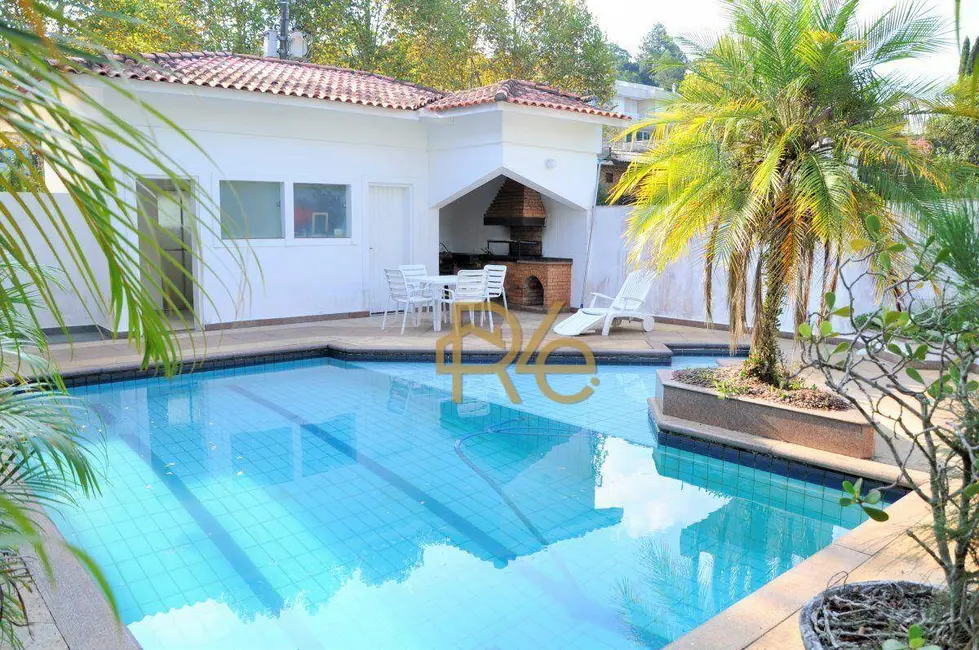 Casa de Condomínio com 6 quartos à venda, 1600m2 em Cotia - SP - imagem 1 Foto 1 de Casa de Condomínio com 6 quartos à venda, 1600m2 em Cotia - SP