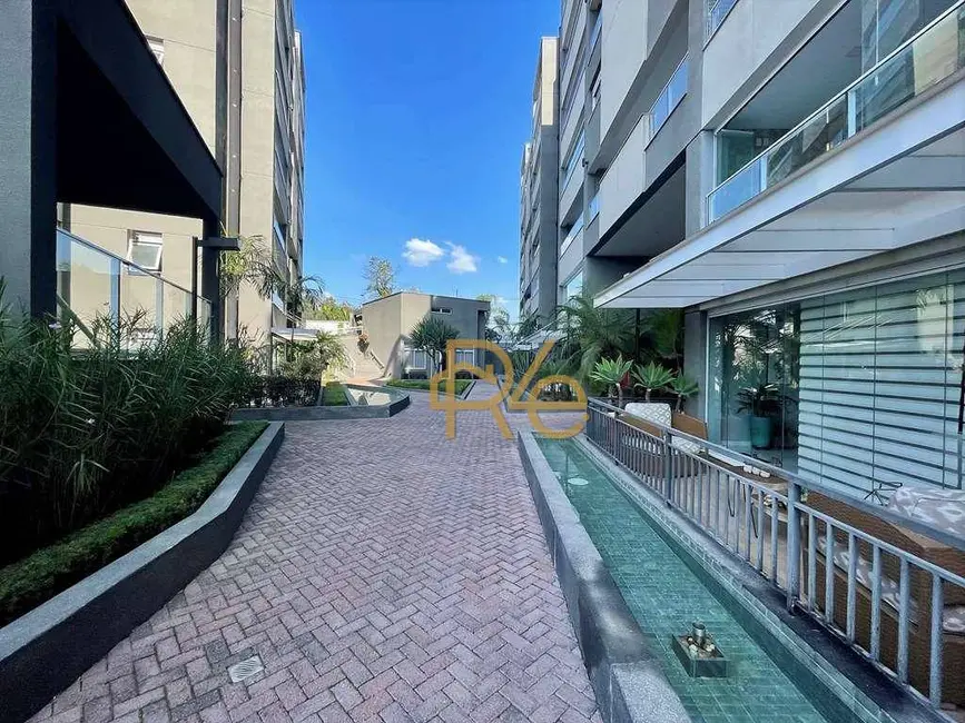 Foto 8 de Cobertura com 3 quartos à venda, 242m2 em Granja Viana, Cotia - SP