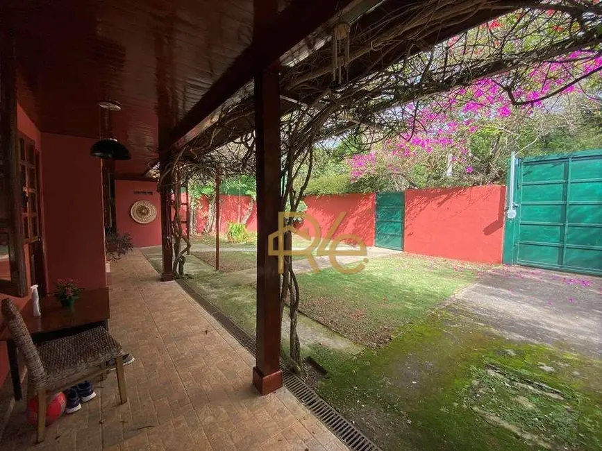 Foto 3 de Casa de Condomínio com 3 quartos à venda, 1000m2 em Chácara Vale do Rio Cotia, Carapicuiba - SP