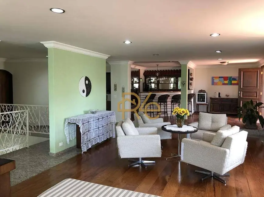 Casa de Condomínio com 4 quartos à venda, 1311m2 em Jardim Passárgada I, Cotia - SP - imagem 6 Foto 6 de Casa de Condomínio com 4 quartos à venda, 1311m2 em Jardim Passárgada I, Cotia - SP