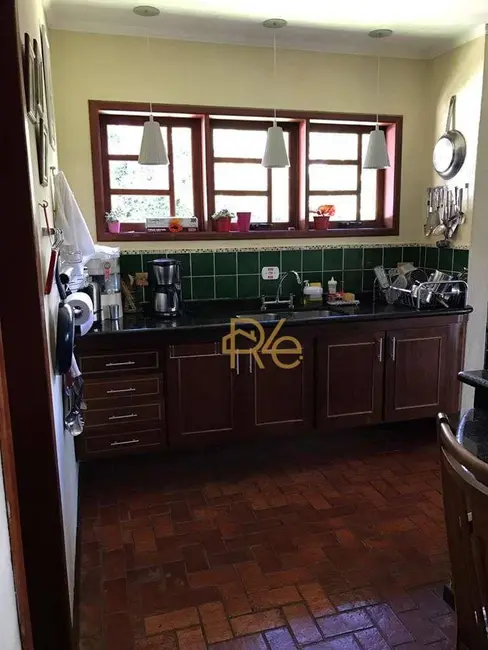 Foto 5 de Casa de Condomínio com 4 quartos à venda, 2200m2 em Cotia - SP