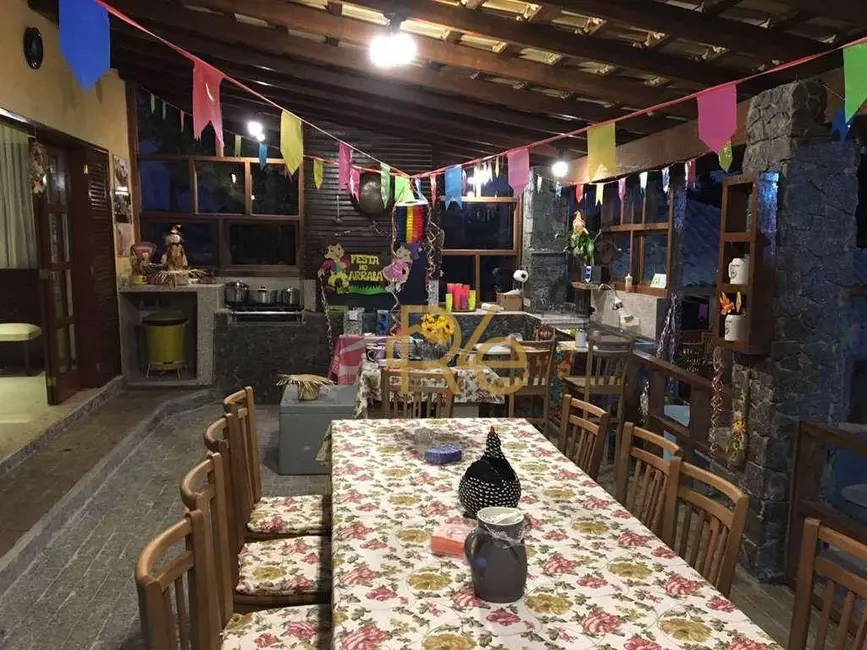 Foto 6 de Casa de Condomínio com 4 quartos à venda, 2200m2 em Cotia - SP