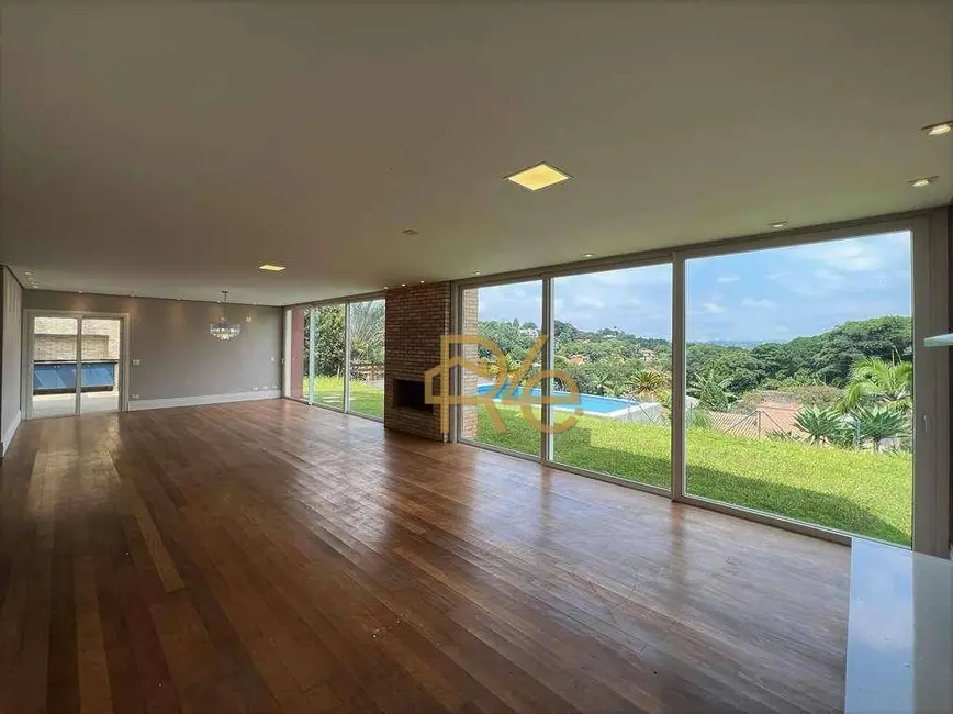 Foto 2 de Casa de Condomínio com 4 quartos à venda, 1249m2 em Pousada dos Bandeirantes, Carapicuiba - SP