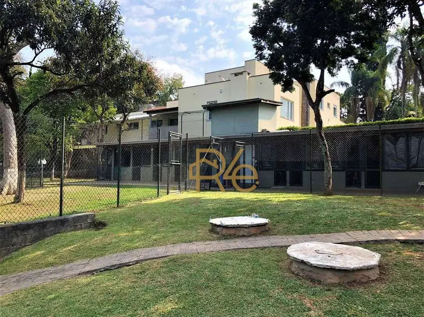Casa de Condomínio com 4 quartos à venda, 4250m2 em Parque Primavera, Carapicuiba - SP - imagem 3 Foto 3 de Casa de Condomínio com 4 quartos à venda, 4250m2 em Parque Primavera, Carapicuiba - SP