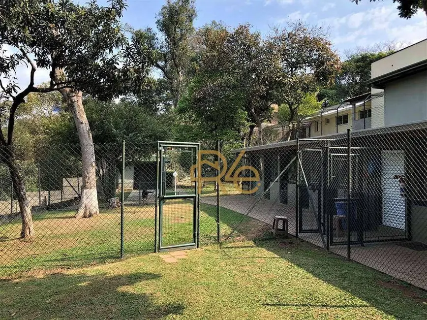 Casa de Condomínio com 4 quartos à venda, 4250m2 em Parque Primavera, Carapicuiba - SP - imagem 4 Foto 4 de Casa de Condomínio com 4 quartos à venda, 4250m2 em Parque Primavera, Carapicuiba - SP