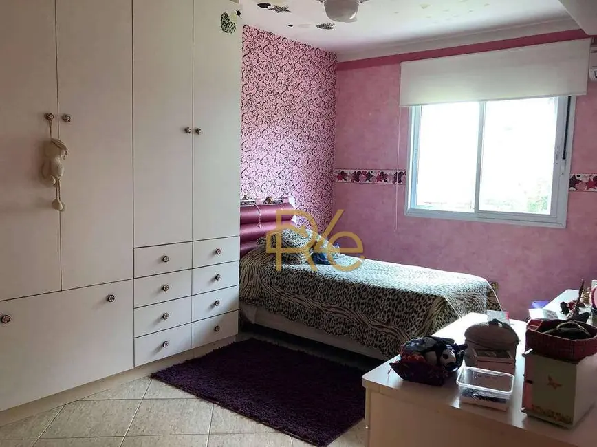 Casa de Condomínio com 4 quartos à venda, 4250m2 em Parque Primavera, Carapicuiba - SP - imagem 9 Foto 9 de Casa de Condomínio com 4 quartos à venda, 4250m2 em Parque Primavera, Carapicuiba - SP