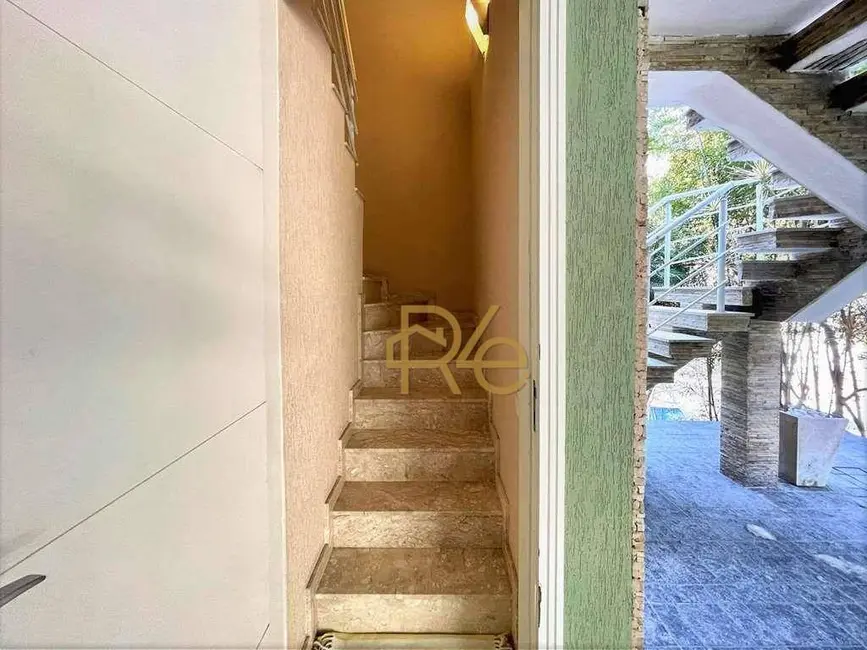 Foto 6 de Casa de Condomínio com 4 quartos à venda, 1000m2 em Altos de São Fernando, Jandira - SP