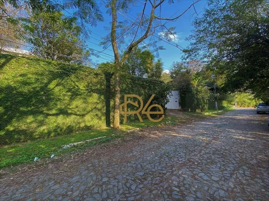 Casa de Condomínio com 5 quartos à venda, 3500m2 em Carapicuiba - SP - imagem 3 Foto 3 de Casa de Condomínio com 5 quartos à venda, 3500m2 em Carapicuiba - SP