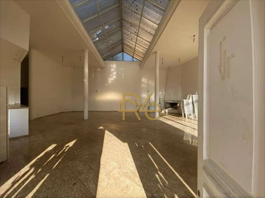 Casa de Condomínio com 5 quartos à venda, 3500m2 em Carapicuiba - SP - imagem 9 Foto 9 de Casa de Condomínio com 5 quartos à venda, 3500m2 em Carapicuiba - SP