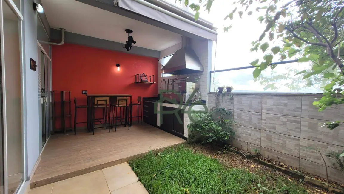 Foto 9 de Casa de Condomínio com 3 quartos à venda, 125m2 em Jardim São Vicente, Cotia - SP