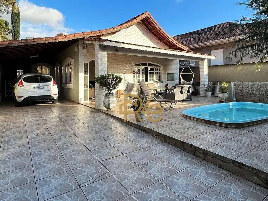 Casa de Condomínio com 3 quartos à venda, 315m2 em Vila Diva, Carapicuiba - SP - imagem 5 Foto 5 de Casa de Condomínio com 3 quartos à venda, 315m2 em Vila Diva, Carapicuiba - SP