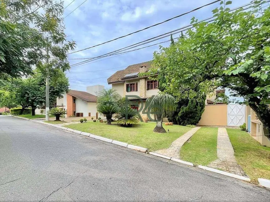 Casa de Condomínio com 4 quartos à venda, 1015m2 em Residencial Euroville, Carapicuiba - SP - imagem 4 Foto 4 de Casa de Condomínio com 4 quartos à venda, 1015m2 em Residencial Euroville, Carapicuiba - SP