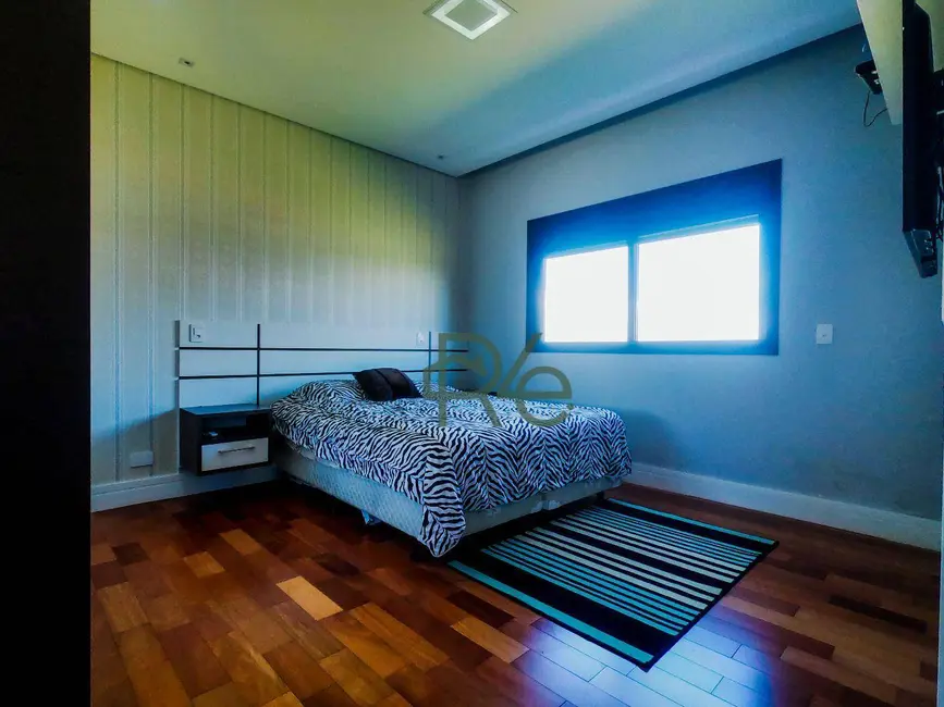 Foto 4 de Casa de Condomínio com 4 quartos à venda, 530m2 em Granja Viana, Carapicuiba - SP