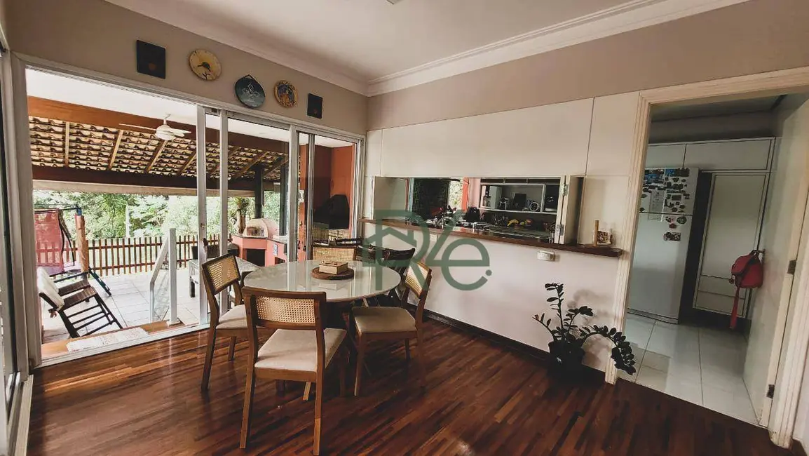 Foto 7 de Casa de Condomínio com 3 quartos à venda, 850m2 em Jardim São Vicente, Cotia - SP