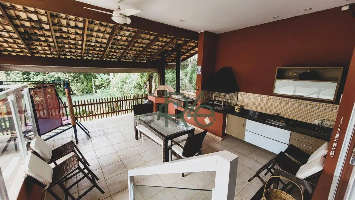 Foto 9 de Casa de Condomínio com 3 quartos à venda, 850m2 em Jardim São Vicente, Cotia - SP