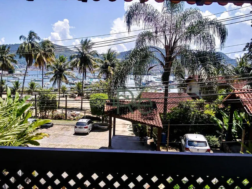 Foto 4 de Casa de Condomínio com 4 quartos à venda, 268m2 em Centro, Angra Dos Reis - RJ