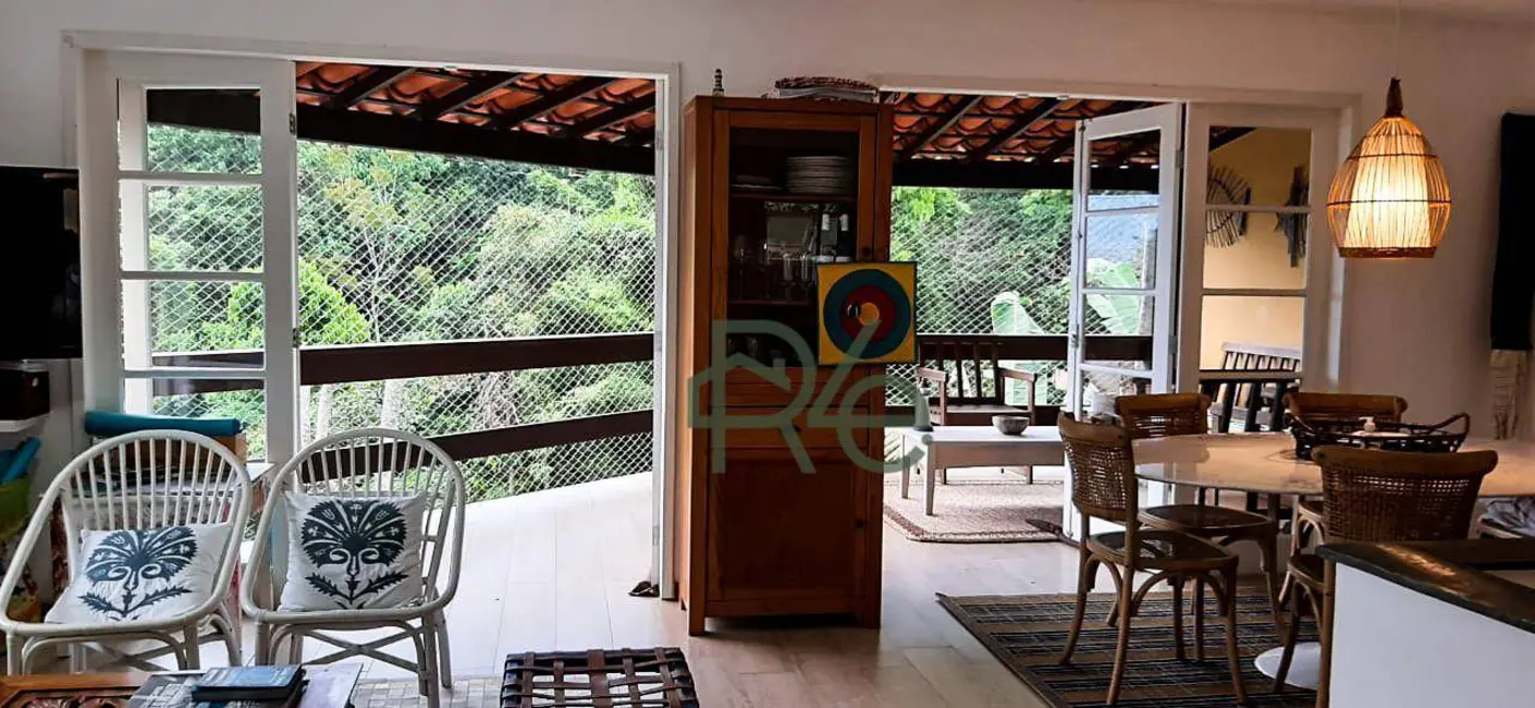 Foto 1 de Casa de Condomínio com 5 quartos à venda, 200m2 em Praia Grande, Angra Dos Reis - RJ