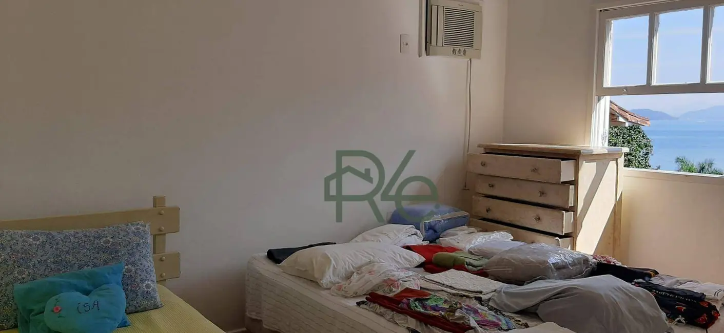 Foto 5 de Casa de Condomínio com 3 quartos à venda, 200m2 em Praia Grande, Angra Dos Reis - RJ