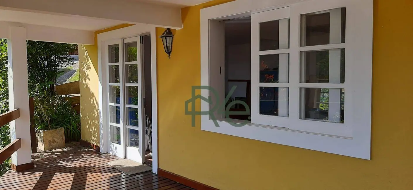 Foto 2 de Casa de Condomínio com 3 quartos à venda, 200m2 em Praia Grande, Angra Dos Reis - RJ