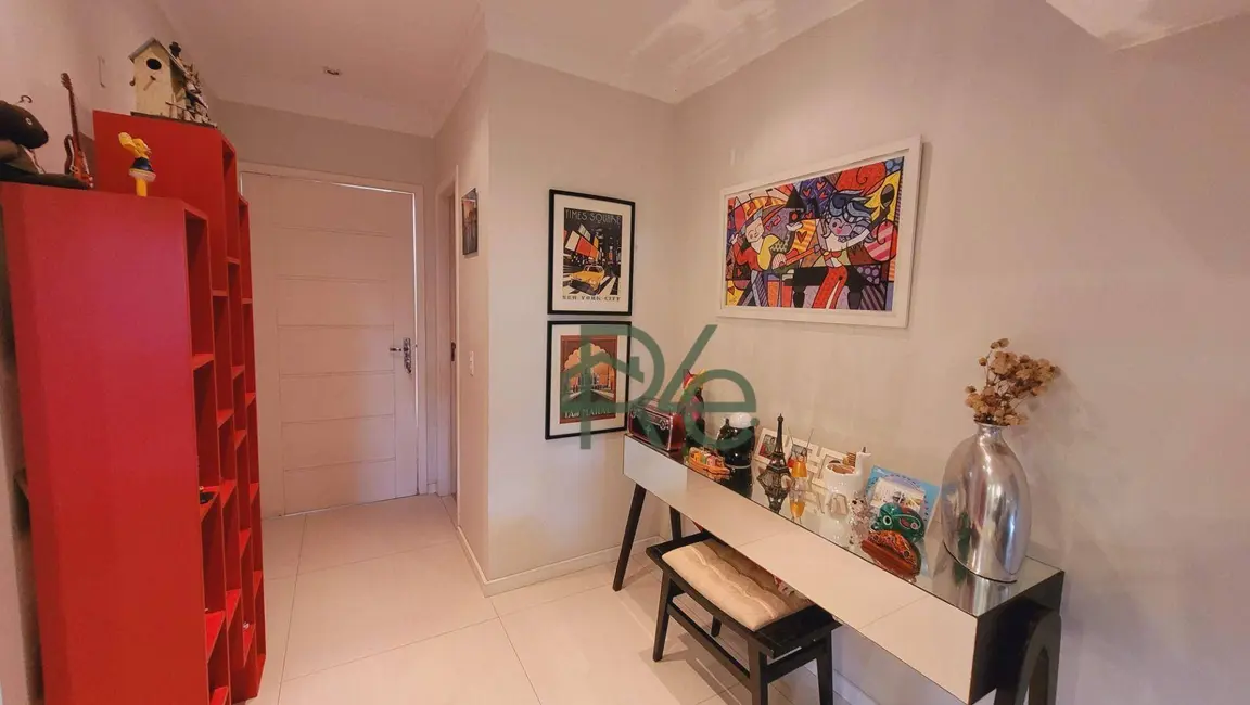 Foto 2 de Casa de Condomínio com 3 quartos à venda, 133m2 em Paisagem Renoir, Cotia - SP