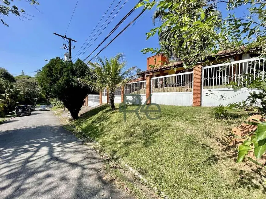 Casa de Condomínio com 4 quartos à venda, 855m2 em Nova Fazendinha, Carapicuiba - SP - imagem 3 Foto 3 de Casa de Condomínio com 4 quartos à venda, 855m2 em Nova Fazendinha, Carapicuiba - SP