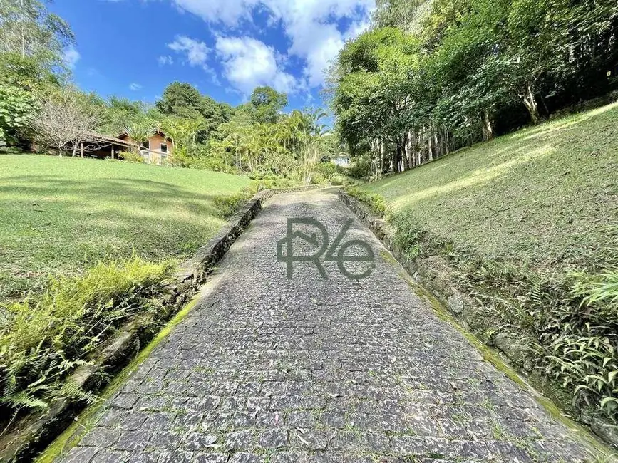 Casa de Condomínio com 4 quartos à venda, 6378m2 em Embu Das Artes - SP - imagem 4 Foto 4 de Casa de Condomínio com 4 quartos à venda, 6378m2 em Embu Das Artes - SP
