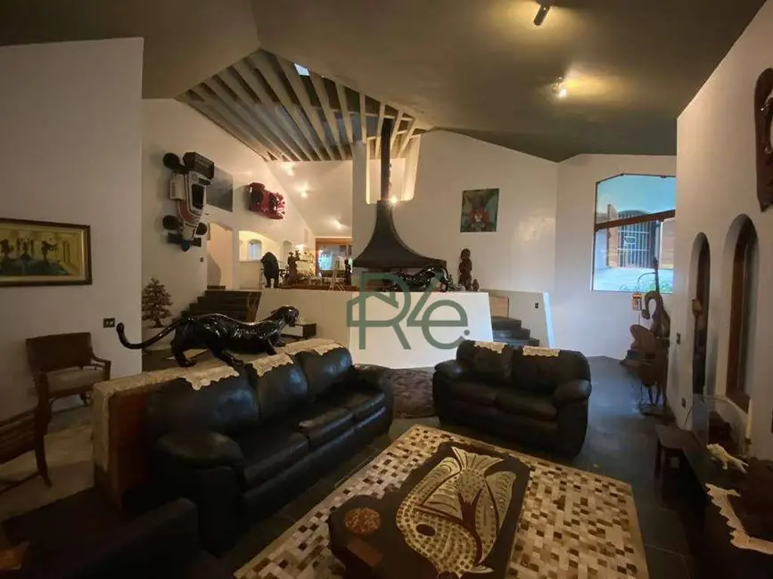 Foto 5 de Casa de Condomínio com 7 quartos à venda e para alugar, 2039m2 em Chácara Granja Velha, Cotia - SP