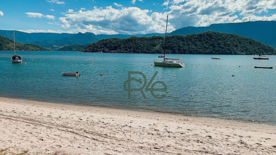 Casa de Condomínio com 2 quartos à venda, 58m2 em Angra Dos Reis - RJ - imagem 4 Foto 4 de Casa de Condomínio com 2 quartos à venda, 58m2 em Angra Dos Reis - RJ