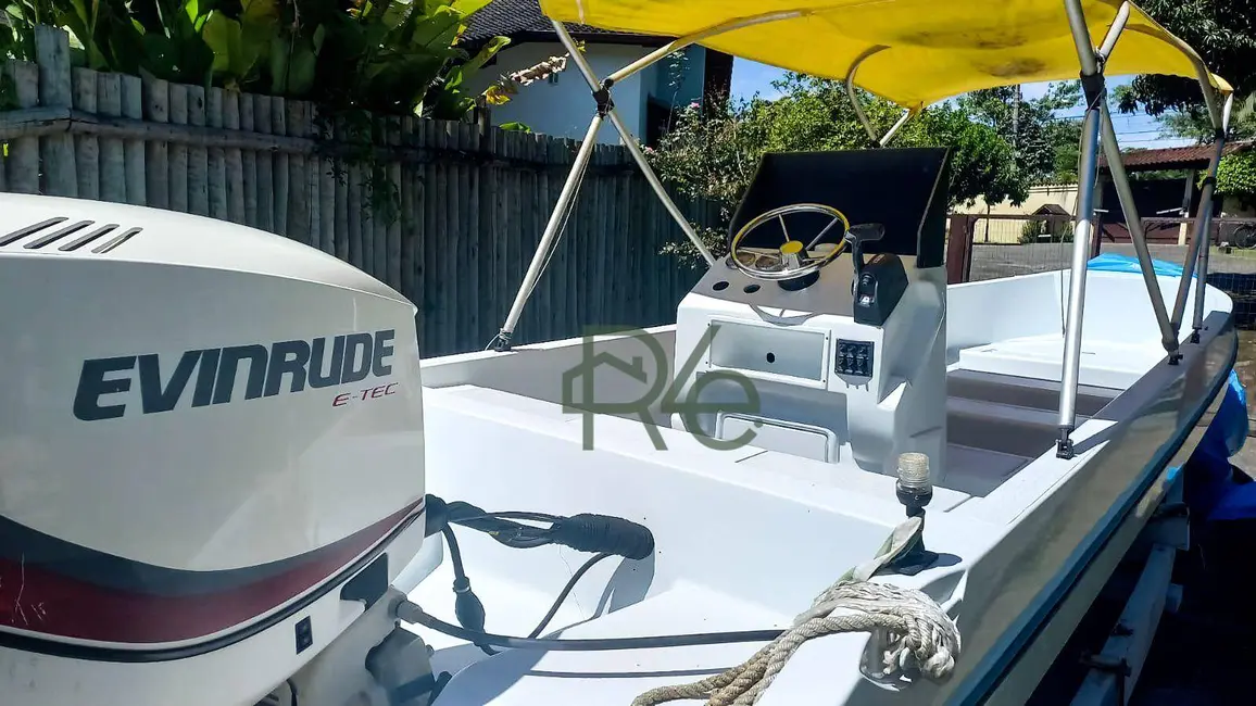 Foto 9 de Casa de Condomínio com 4 quartos à venda, 500m2 em Angra Dos Reis - RJ