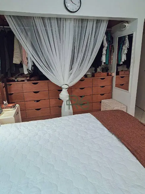 Casa de Condomínio com 3 quartos à venda, 300m2 em Praia do Jardim, Angra Dos Reis - RJ - imagem 8 Foto 8 de Casa de Condomínio com 3 quartos à venda, 300m2 em Praia do Jardim, Angra Dos Reis - RJ