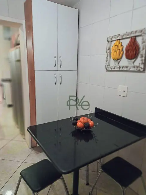 Casa de Condomínio com 3 quartos à venda, 300m2 em Praia do Jardim, Angra Dos Reis - RJ - imagem 4 Foto 4 de Casa de Condomínio com 3 quartos à venda, 300m2 em Praia do Jardim, Angra Dos Reis - RJ